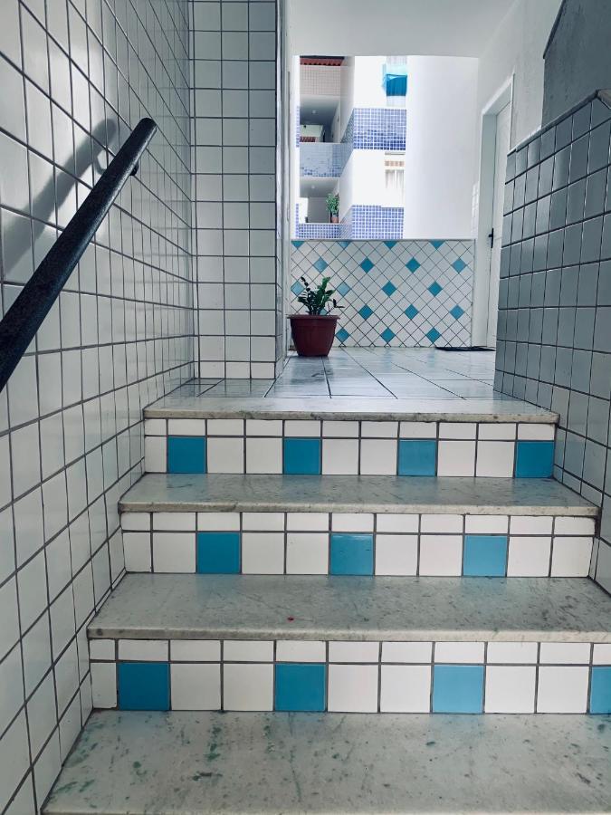 Stayhere! Fique Aqui! Apartamento 2/4 Mobiliado No Costa Azul :-) 萨尔瓦多 外观 照片